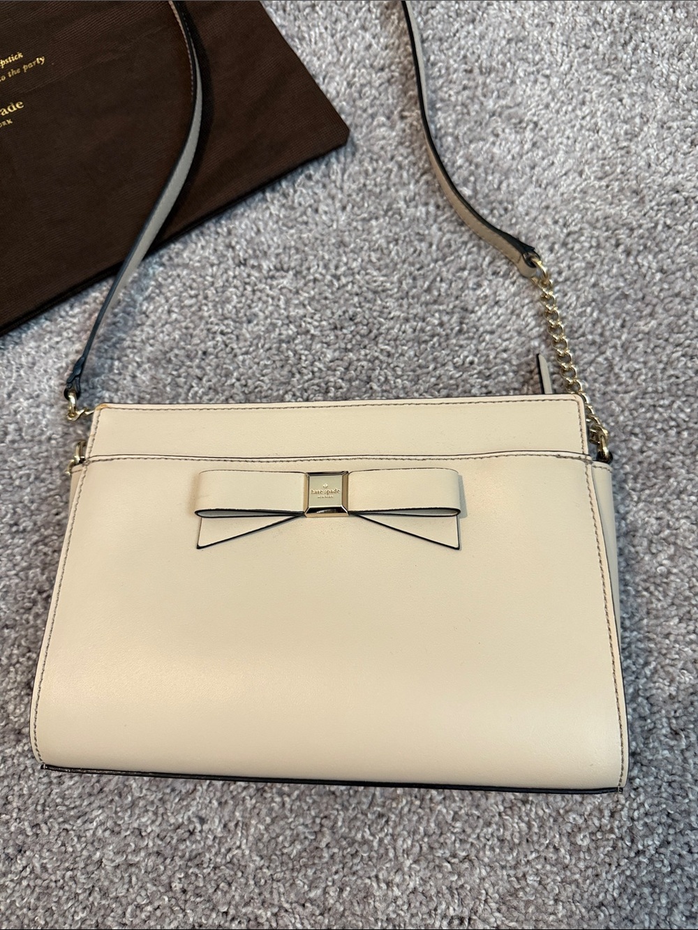 Kate Spade Cream Bow Crossbody Bag - Picture 2 of 12